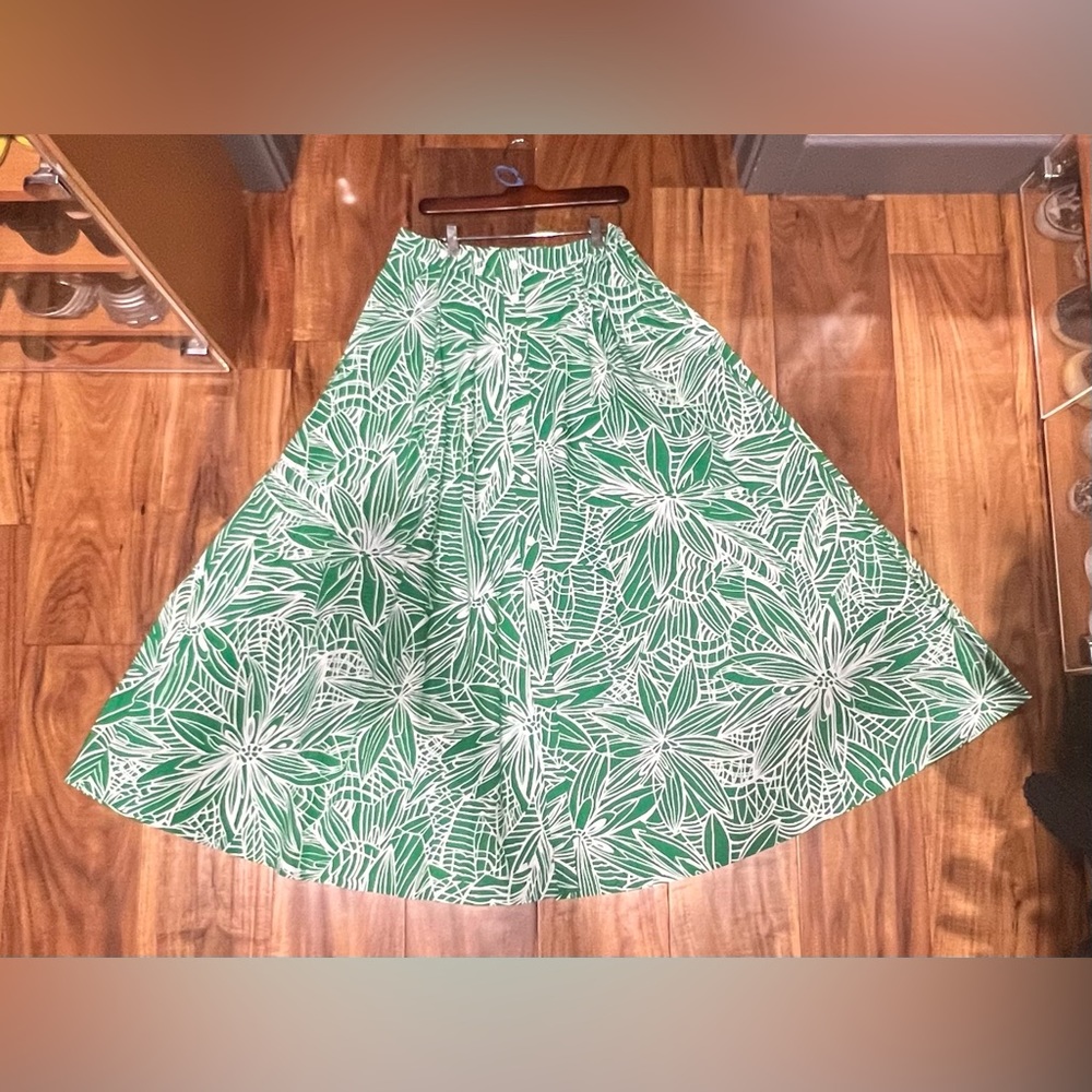 Tabitha Brown for Target Skirt Size Medium - Picture 5 of 9